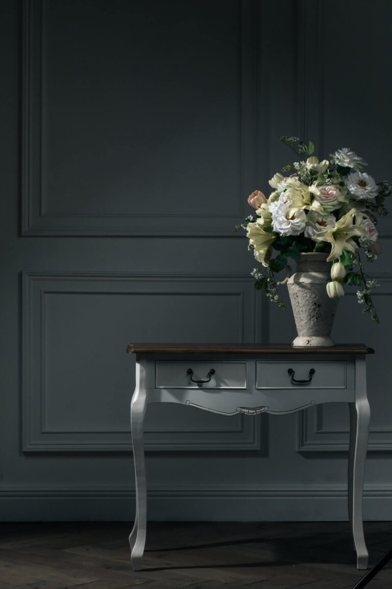dark-interior-table-vase-with-flowers.jpg